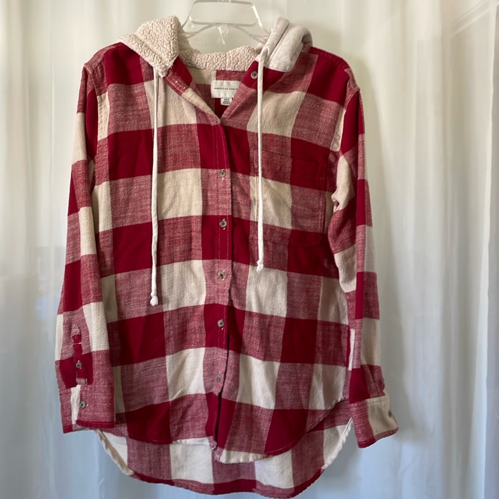 Women’s American Eagle Hooded Flannel Size Small